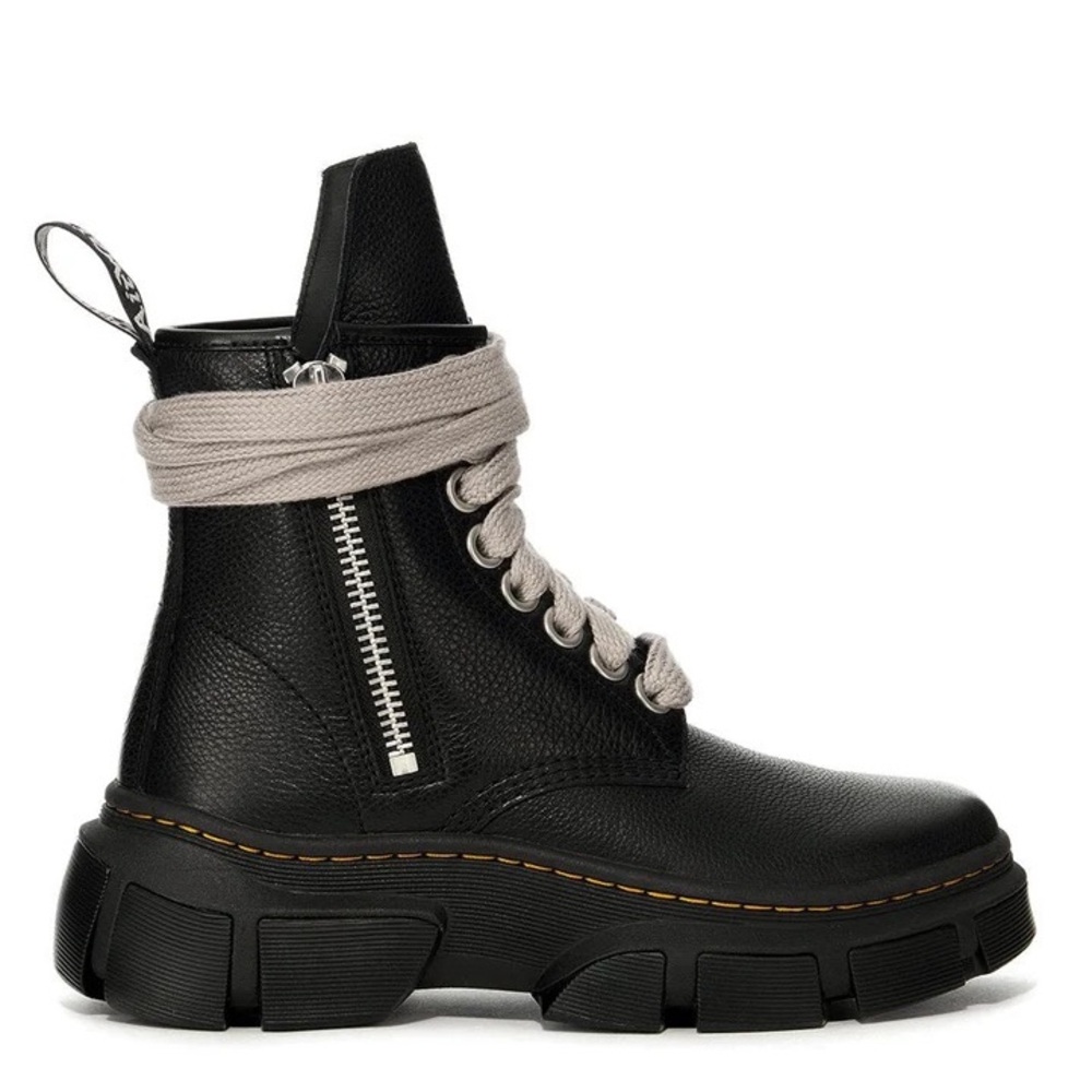 Rick x Dr. Martens Boot